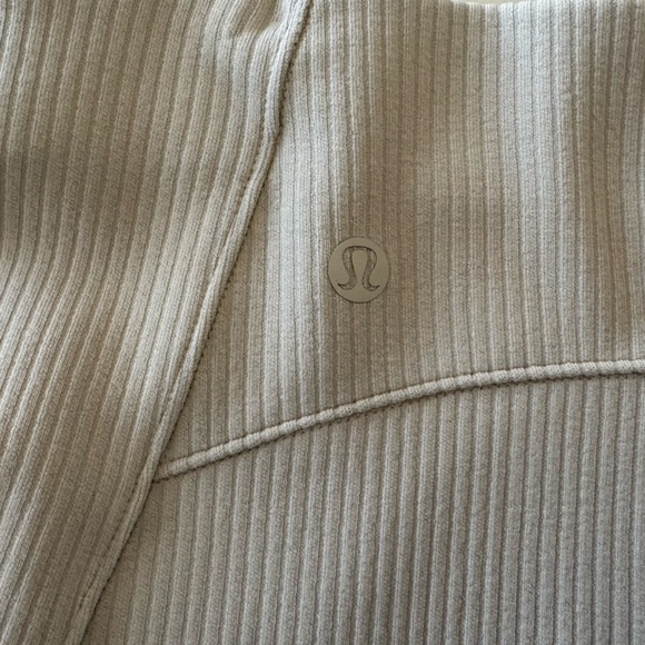 Lululemon Ribbed Softstream High Rise Shorts 2” - Picture 10 of 10